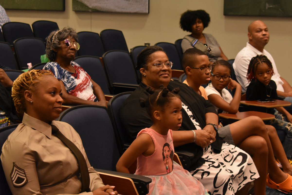usairl2022's tweet photo. SSG Whitney Garrard was promoted to SFC in the Zimmerman Auditorium at The Heart and Home of the Army Chaplaincy on Fort Jackson, South Carolina in front of Family, friends and colleagues on Sep. 5. Congratulations!!
#56m | #religiousaffairs | #ChaplainCorps | #ForGodAndCountry https://t.co/1H0smNr40Q
