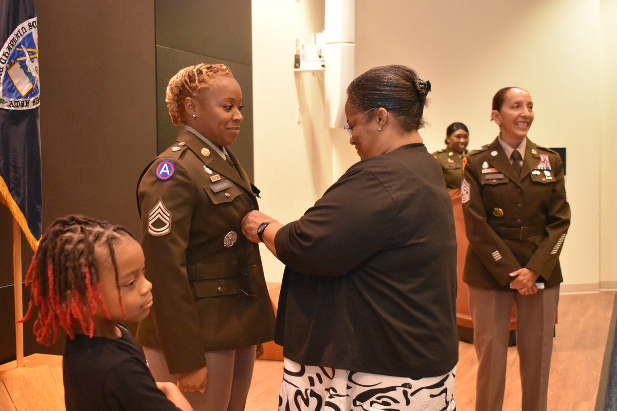 usairl2022's tweet photo. SSG Whitney Garrard was promoted to SFC in the Zimmerman Auditorium at The Heart and Home of the Army Chaplaincy on Fort Jackson, South Carolina in front of Family, friends and colleagues on Sep. 5. Congratulations!!
#56m | #religiousaffairs | #ChaplainCorps | #ForGodAndCountry https://t.co/1H0smNr40Q
