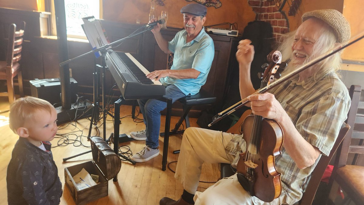 PARAGON CAUSE (@paragoncause) on Twitter photo Enjoying some tunes back home in Cape Breton Enjoying some tunes back home in Cape Breton