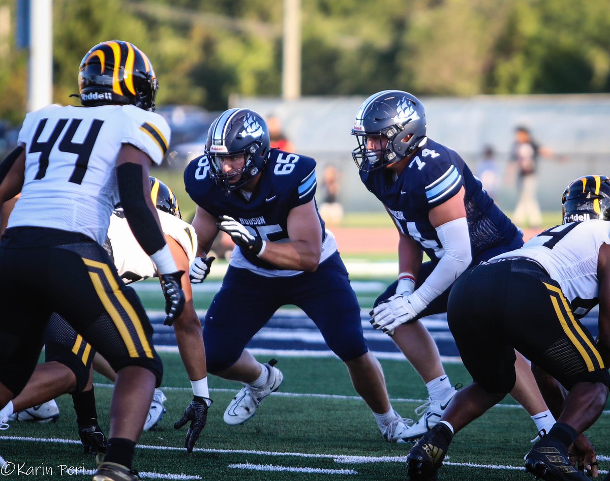 💙⚓️🏈 Friday Night Light Pics 🏈⚓️💙 <a href="/RollHudFootball/">Hudson Football</a>