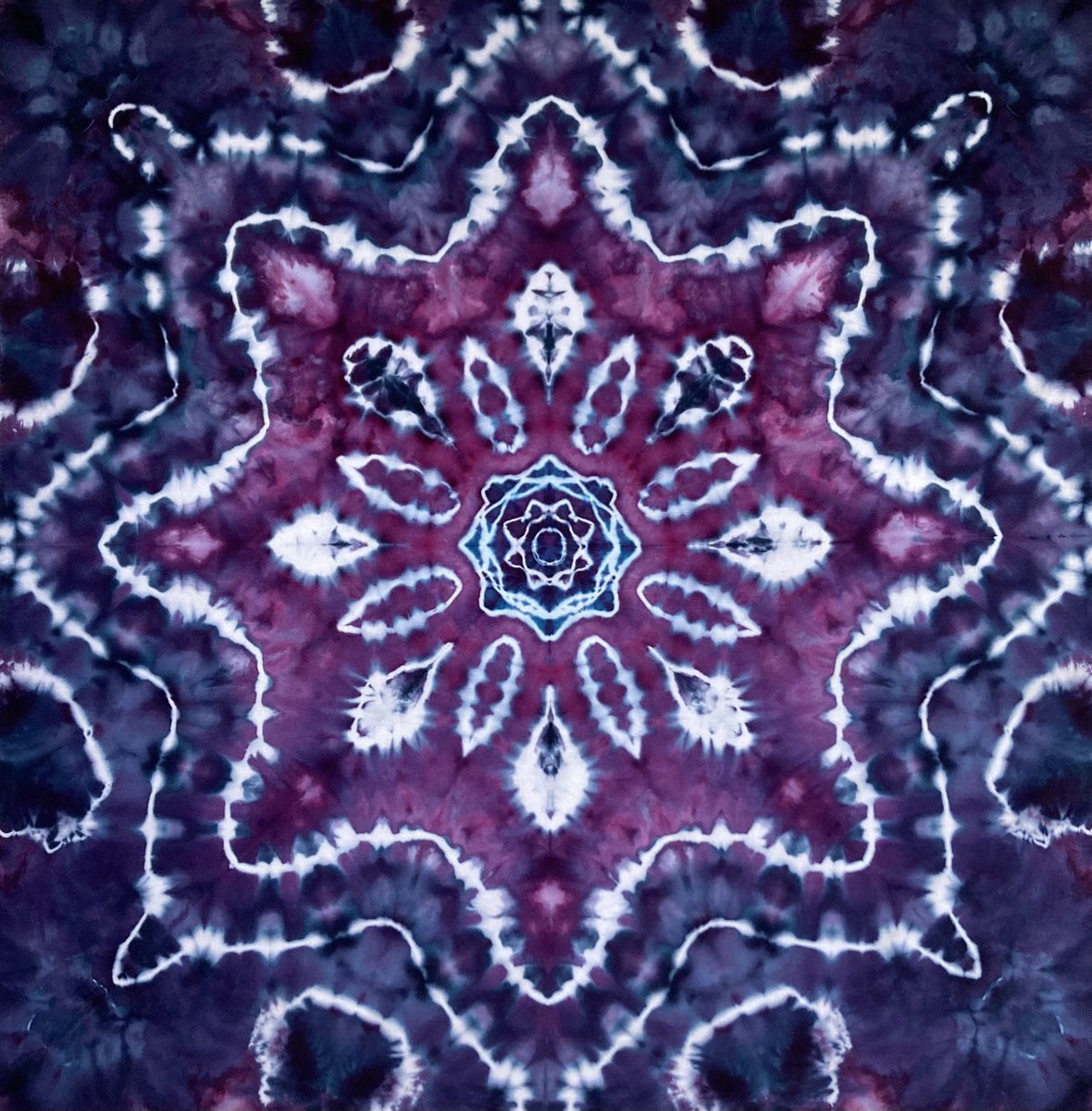chinakittydyes's tweet image. #tiedye #icedye #mandala #bandana