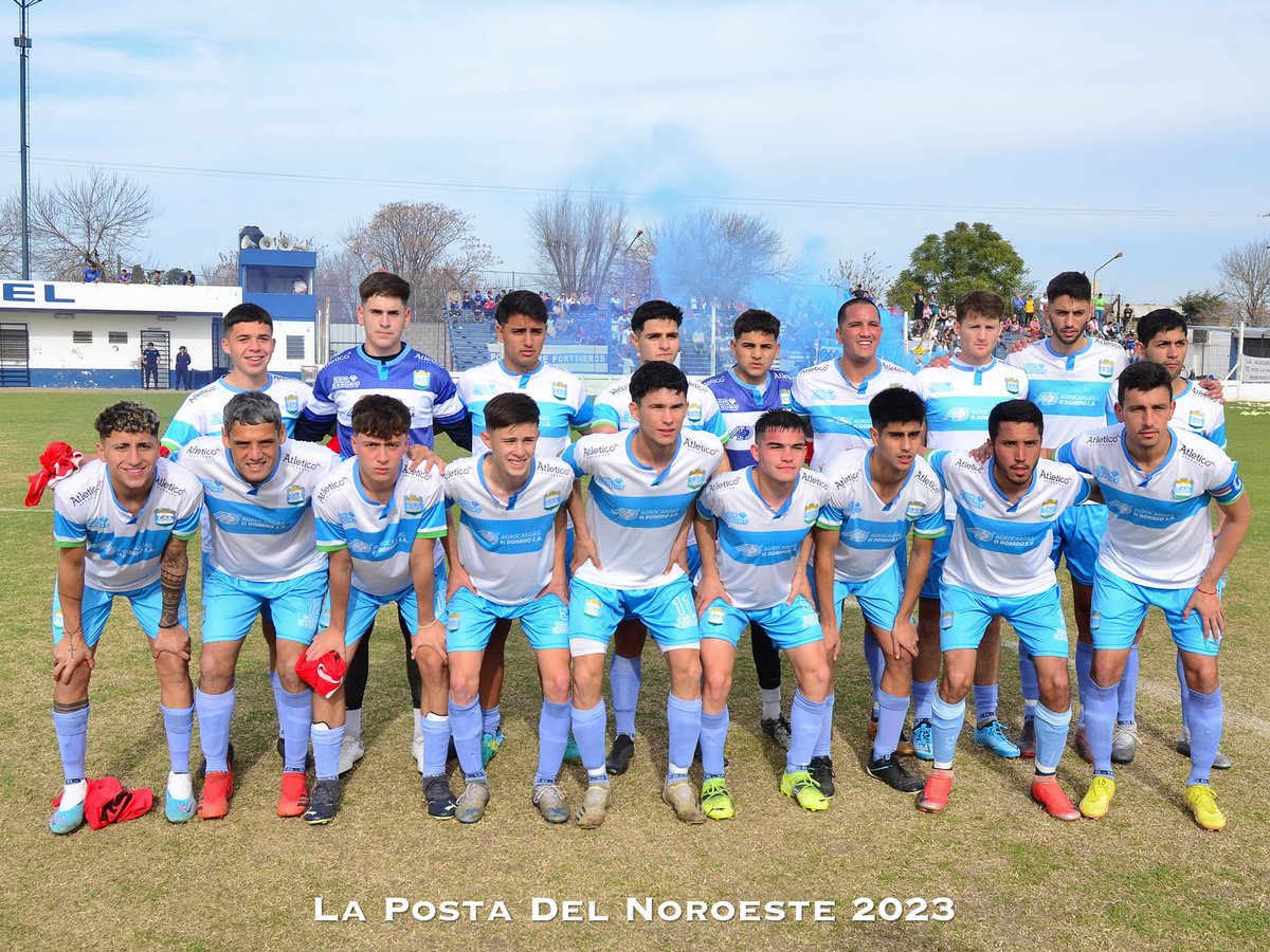 #AM670 - Miercoles 20 hs como todos los dias / Escuchas / #SueñosDePrimerayAlgoMas / Por Republica - Zona Deportiva / FM La 11 - 105.1 / El #Ascenso de todo el Pais con la Conduccion de #DanielTorrisi y la Direccion de Daniel Scoglio 

RADIOREPUBLICA670.COM.AR /