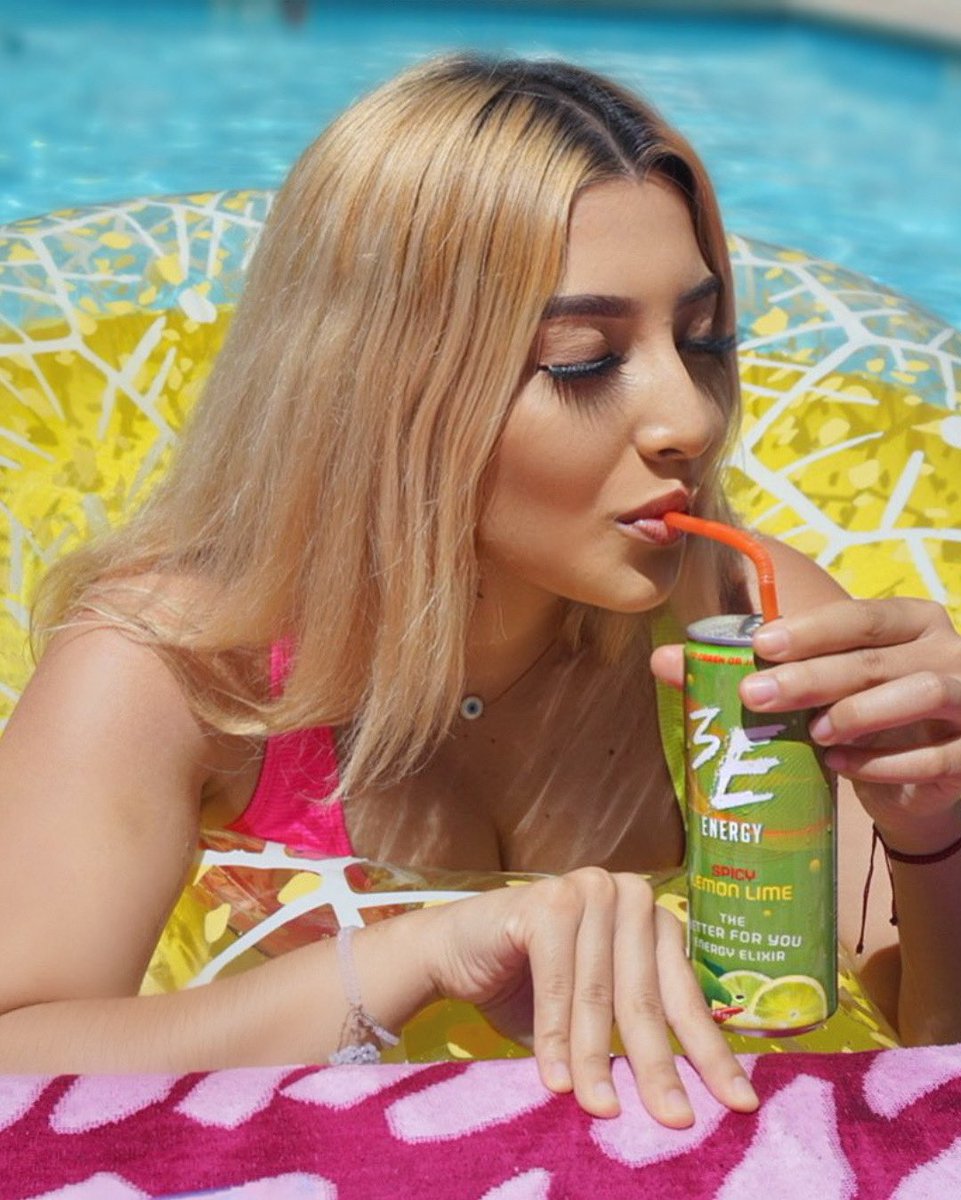 3eEnergyDrink's tweet photo. Our delicious #EnergyElixir’s not only taste great but they provide long lasting energy with no crash!

Available on https://t.co/v4x23VyASt &amp; Amazon!
🍋🌶️ https://t.co/W1V57P4qzt