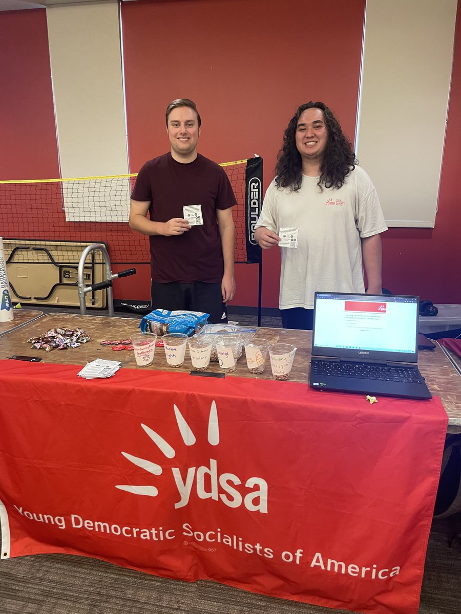 HamlineYDSA's tweet photo. (1/2) We had a great time tabling at the Hamline University Org Fair! Based on our bean poll, we found that people cared most about queer & trans issues.
#joinYDSA
If you are interested in joining, fill out our interest form in our bio. https://t.co/R0FZyeyqTm