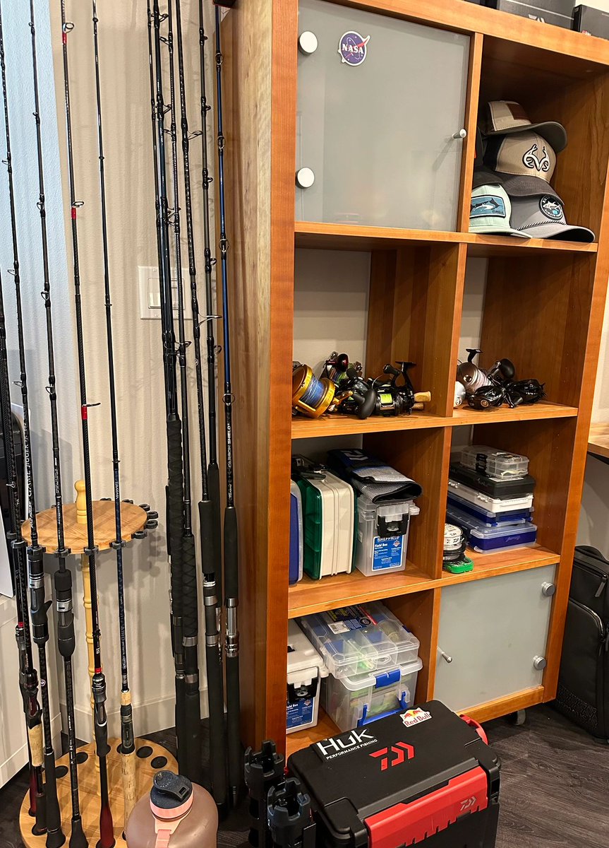 VeraaaYang's tweet image. Whether it is a cost-effective shore casting Roadrunner or expensive top stream sea fishing sports, what brand to buy and use a use, feel the different design concepts, spend out of the money, reap the benefits of happiness.

#Seafishing
#Hooks
#Fishinggear
#Fishfarming
#Fishing