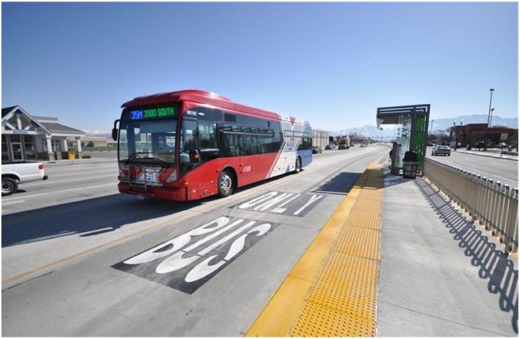 CarlosUDOT's tweet image. I recently signed the largest transportation program in state history: $14.3 billion in projects from 2024-2029. This historic level of investment will help keep Utah moving for years to come. Read more about it here: tinyurl.com/3twzawxf