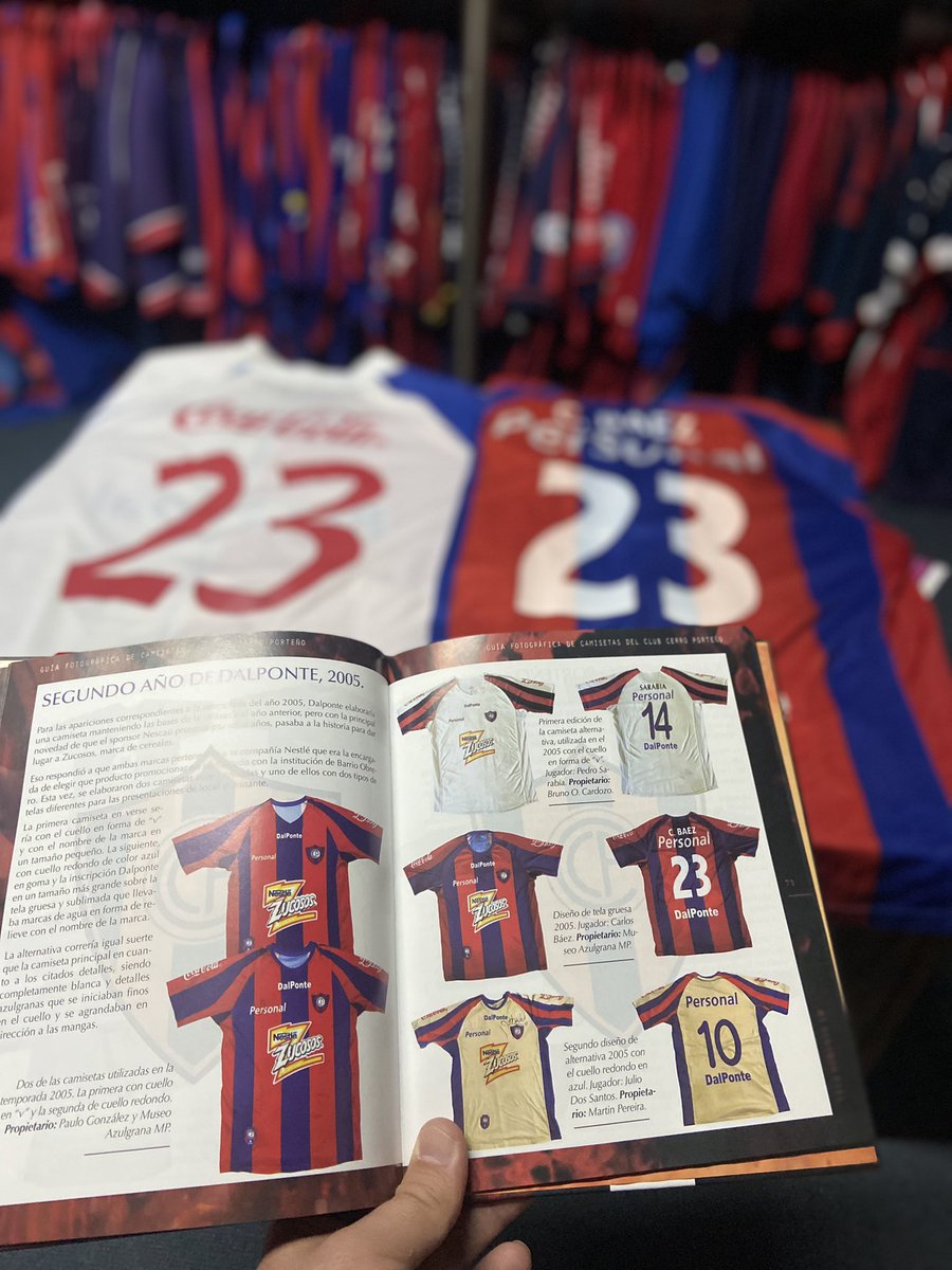 El capitán ya tiene su edición! Las camisetas de <a href="/carlxsaquiles23/">AQUILES23</a> y más de 160 camisetas azulgranas podes encontrar en #MiSegundaPiel el primer libro de camisetas de Cerro Porteño y del fútbol paraguayo! 📕📘🌪 
Pedidos: 0981458115