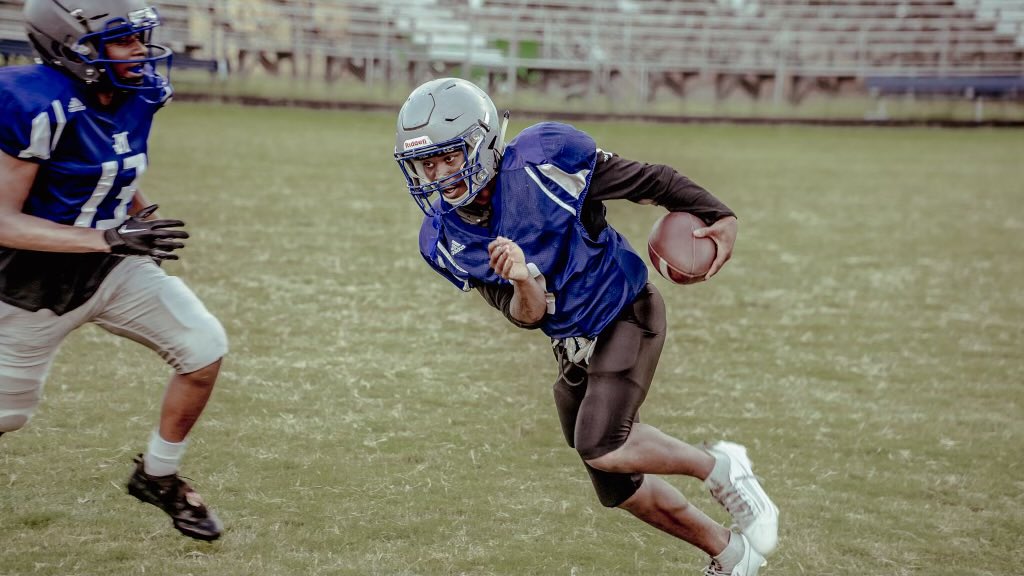 JMJusticesFB's tweet photo. COMPETE, COMPETE, COMPETE‼️‼️
#FACTS🏈 #DaNAWF⚖️ #JOYandPRIDE💙🤍 https://t.co/mRsPVjHg6Q