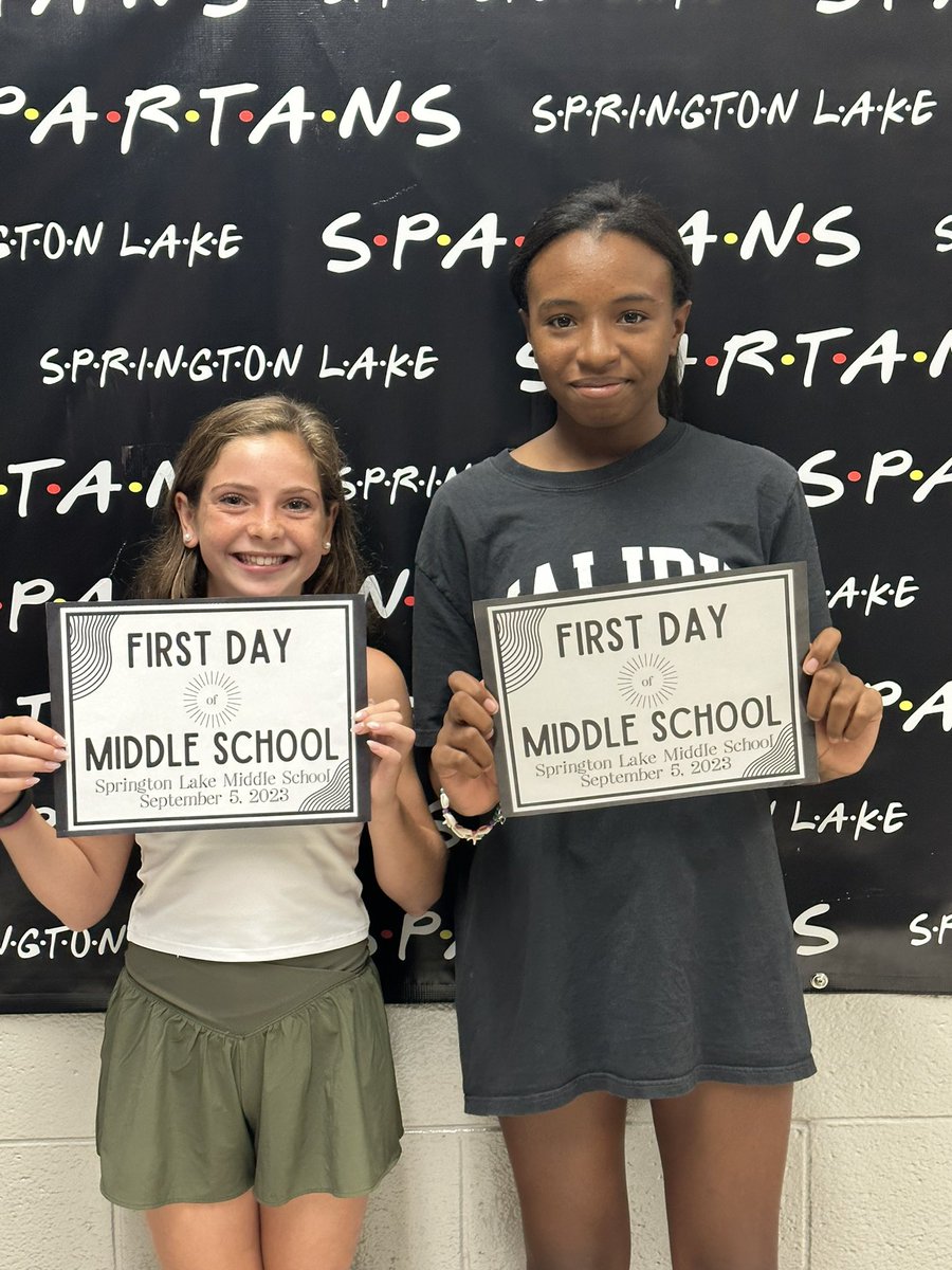 SpringtonLakeMS's tweet image. #FirstDayofMiddleSchool