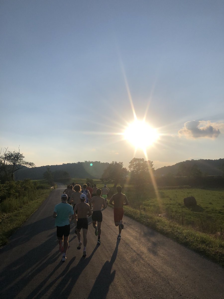 senatorxctrk's tweet photo. Country roads take us home! #RoadtoJoplin #ElkinsWV #DEXCTF https://t.co/qyjX5izIGw