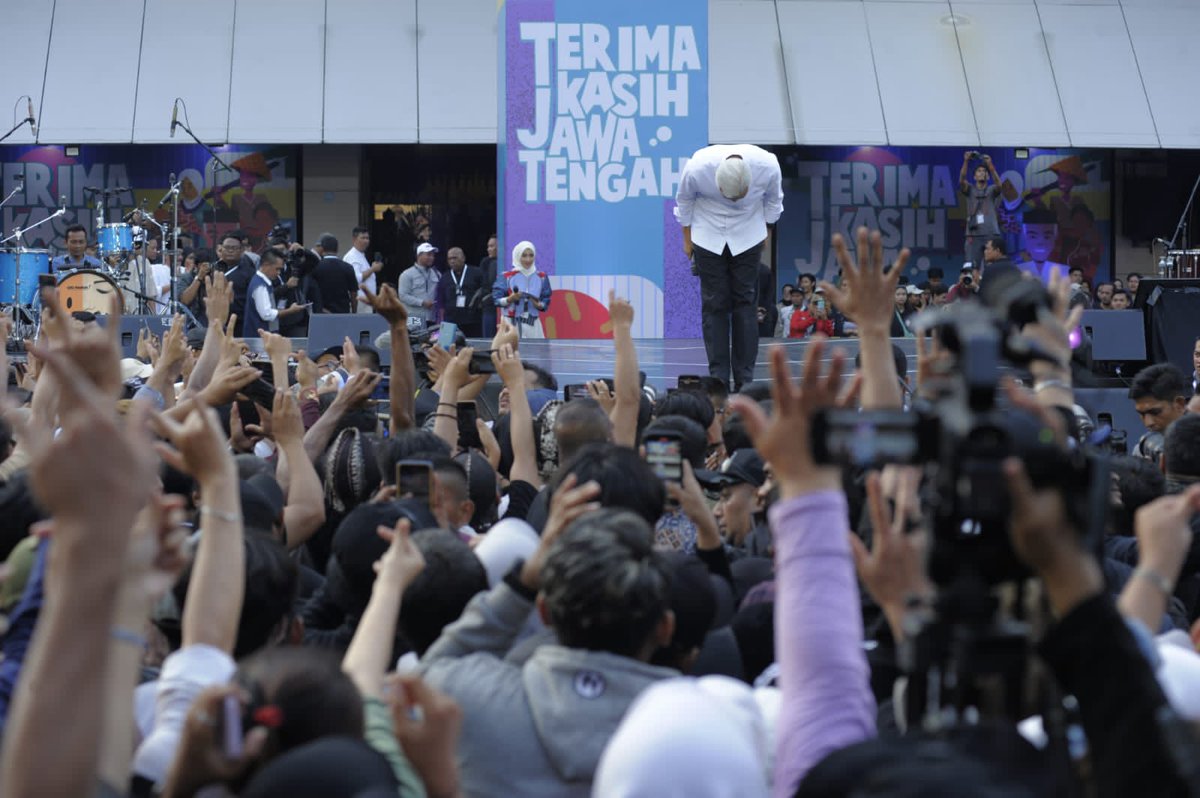 Sama sama pak, terimakasih juga atas pengabdiannya. Salam utk istri dan anak di rumah.
#SosokGanjarPranowo 
#JatengSelaluDihati