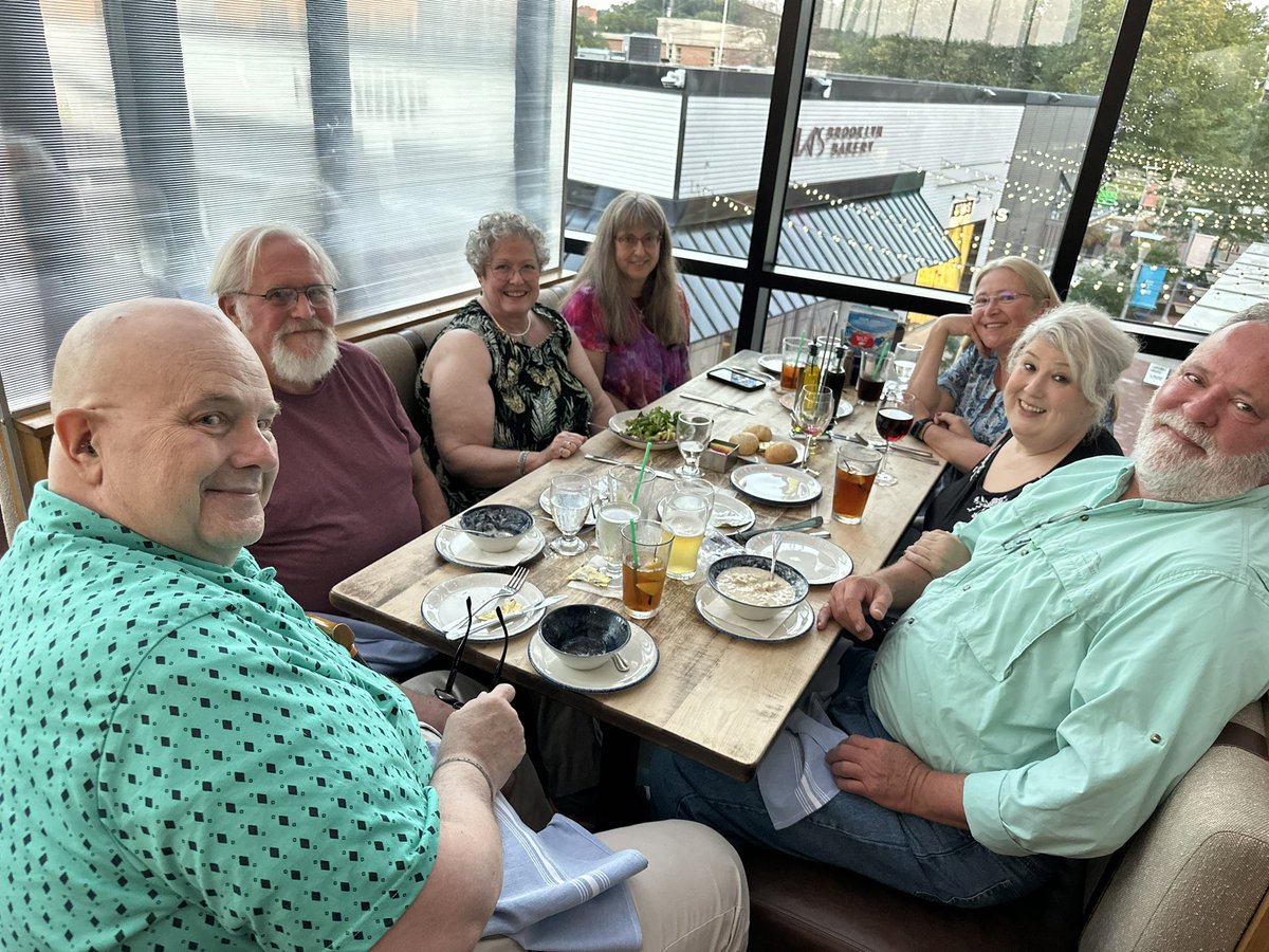 With a grateful heart, we sincerely Thank our Volunteers who serve endlessly in our support groups.  They are the reason out patients feel so welcome.  So nice to celebrate tonight and honor them.