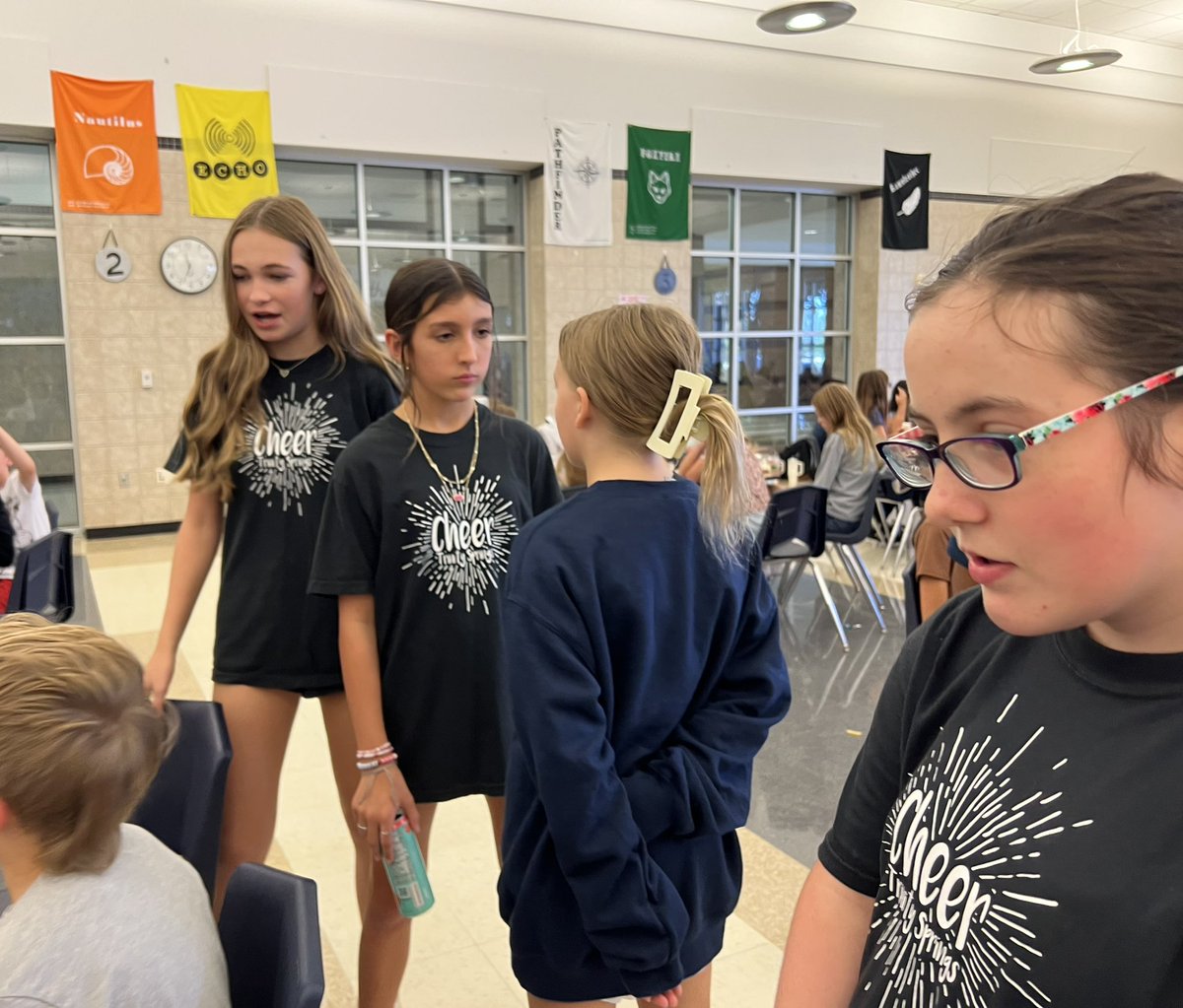 TSMScheer's tweet photo. Titan Cheer volunteered at Trinity Meadows today! #falconfamily #TitanTogetherness
#TSMSpride
#celebrateKISD
#middleschoolcheer
@TSMSkeller
@KISDathletics
@KellerISD https://t.co/Jsll1eugaa