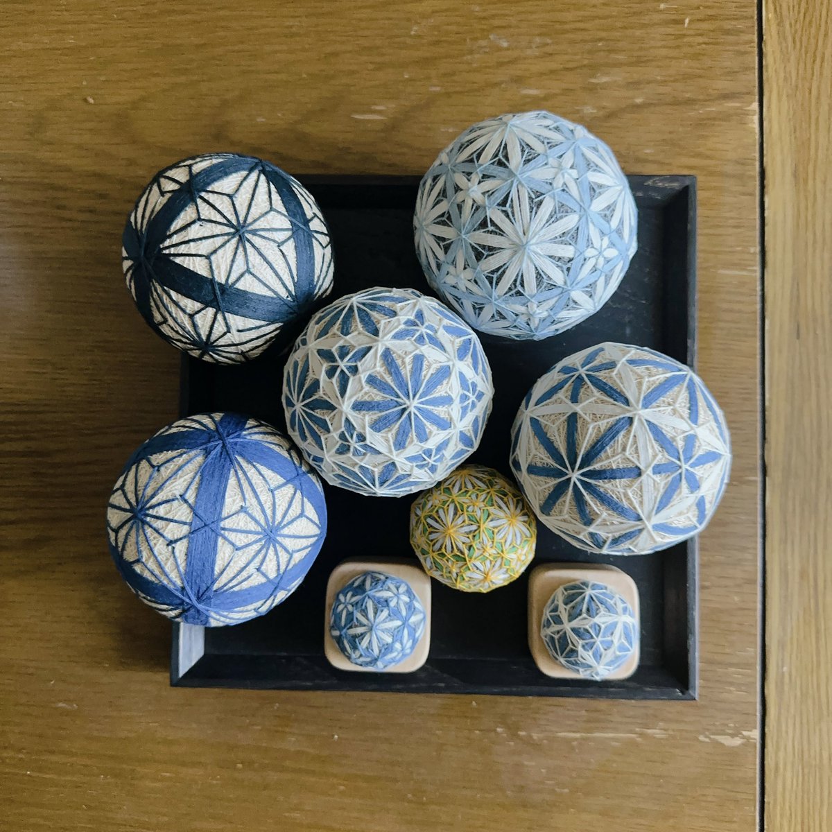 Andys_Handmade's tweet photo. インスタで宣伝しておいて忘れてた
ギラギラしてない手まり
インテリアにいかがですか？

プロフにリンクのせられなかったので
リプに貼ります。 https://t.co/W1W1J5is2m