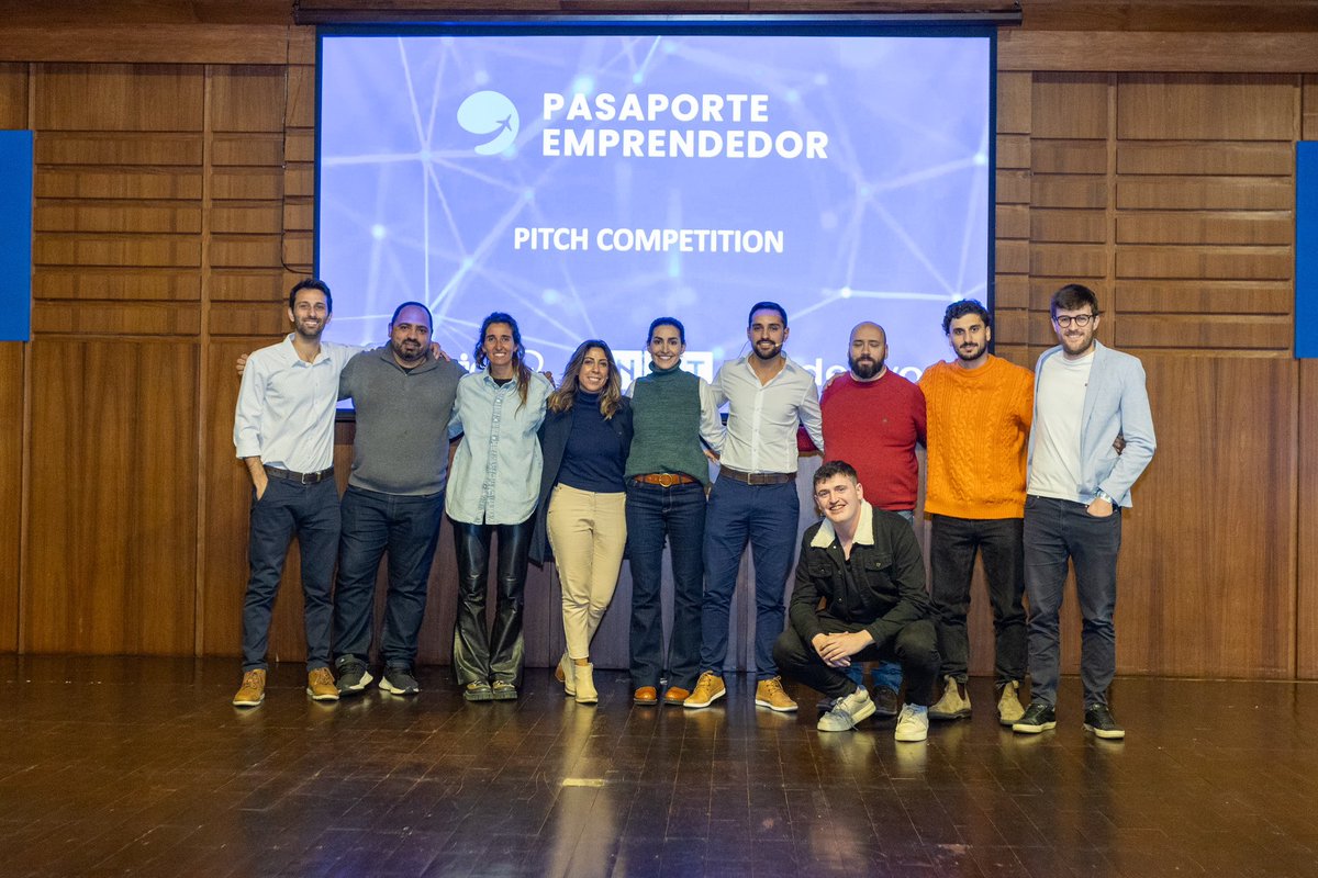 JustinGraside's tweet photo. Finalistas!!! Hoy fue la Pitch Competition del programa Pasaporte Emprendedor de @Endeavor_Uy, @ANIIuy e @Ideingenio. Participamos 25 emprendimientos previamente seleccionados y hoy clasificamos con @ViaxlabES entre los 10 finalistas! 💪🏾

Es un reconocimiento para el equipo… https://t.co/Nmw32a3yaG