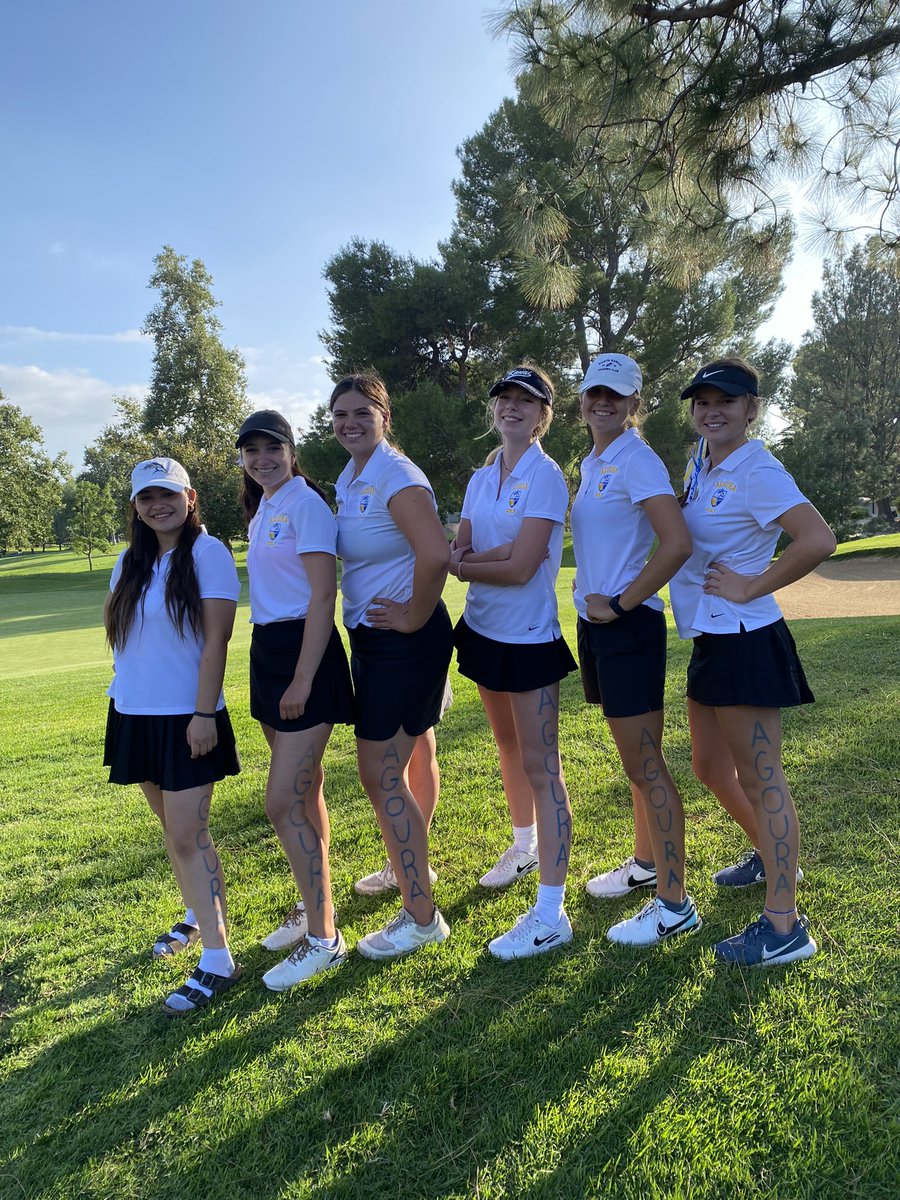 AHSchargersgolf's tweet photo. At par 35 Simi Hills Agoura squeaked past Simi 218-219! Addison KLOCH fired a 1-under 34 while Lillian Spratt shot an even par 35! Chargers now 2-1. Simi’s Kiley Reiner medaled with a 3-under 32. @AHS_Chargers @TheAcornSports @vcspreps https://t.co/h4hnpgdHM5
