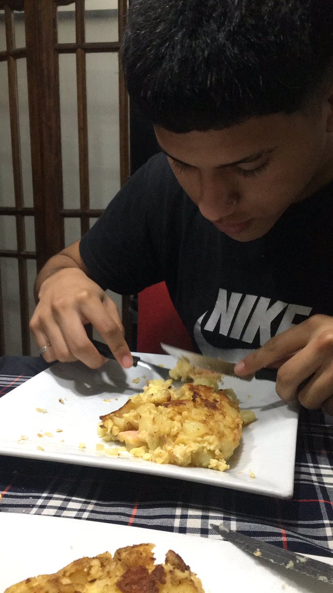 si el gordo quiere tortilla de papa, le haces tortilla de papa😁
