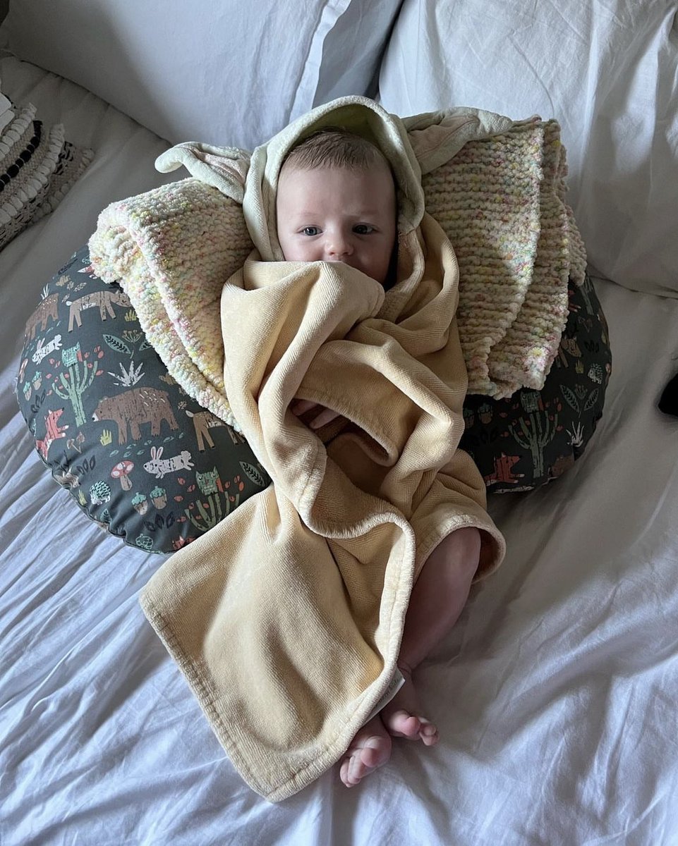 bigteesmallgirl's tweet image. Like are you serious? How the fuck is my baby so fucking cute FUCKKKKK