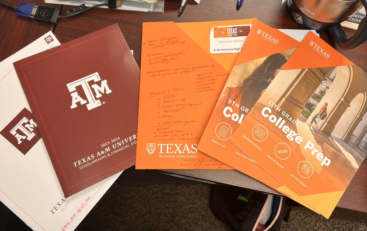 Twogether in Texas Counselor update today for UT-Austin and Texas A&amp;M to share with the class of 2024! <a href="/Dekaneywildcat/">Dekaney High School</a> <a href="/SpringISD/">Spring ISD</a>