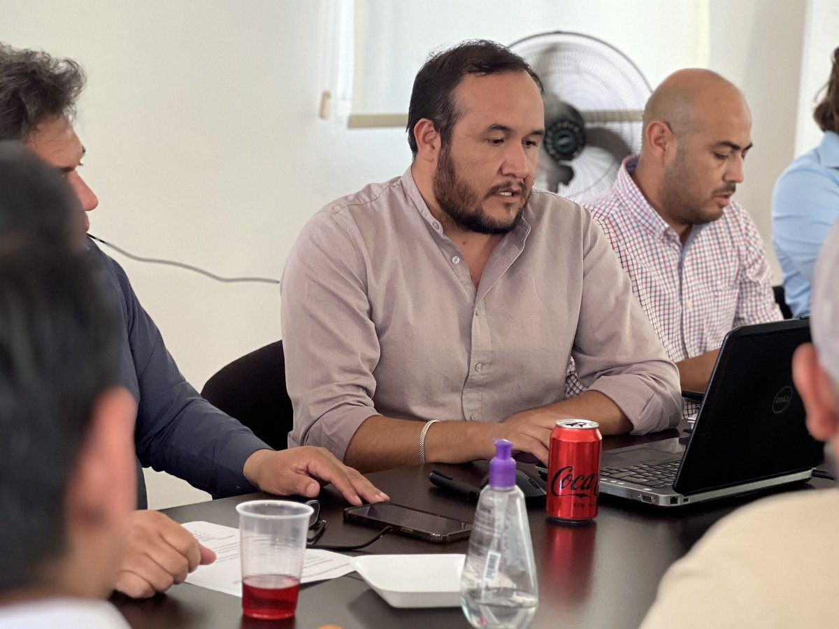 🔵║Juntos, haremos que nuestra tierra querida brille como nunca 🦂✨

Nos reunimos con las direcciones municipales correspondientes para la planeación de la rehabilitación del centro histórico

#SomosDESOM👥
#ElFuturoEsContigo🐺🦂🌳