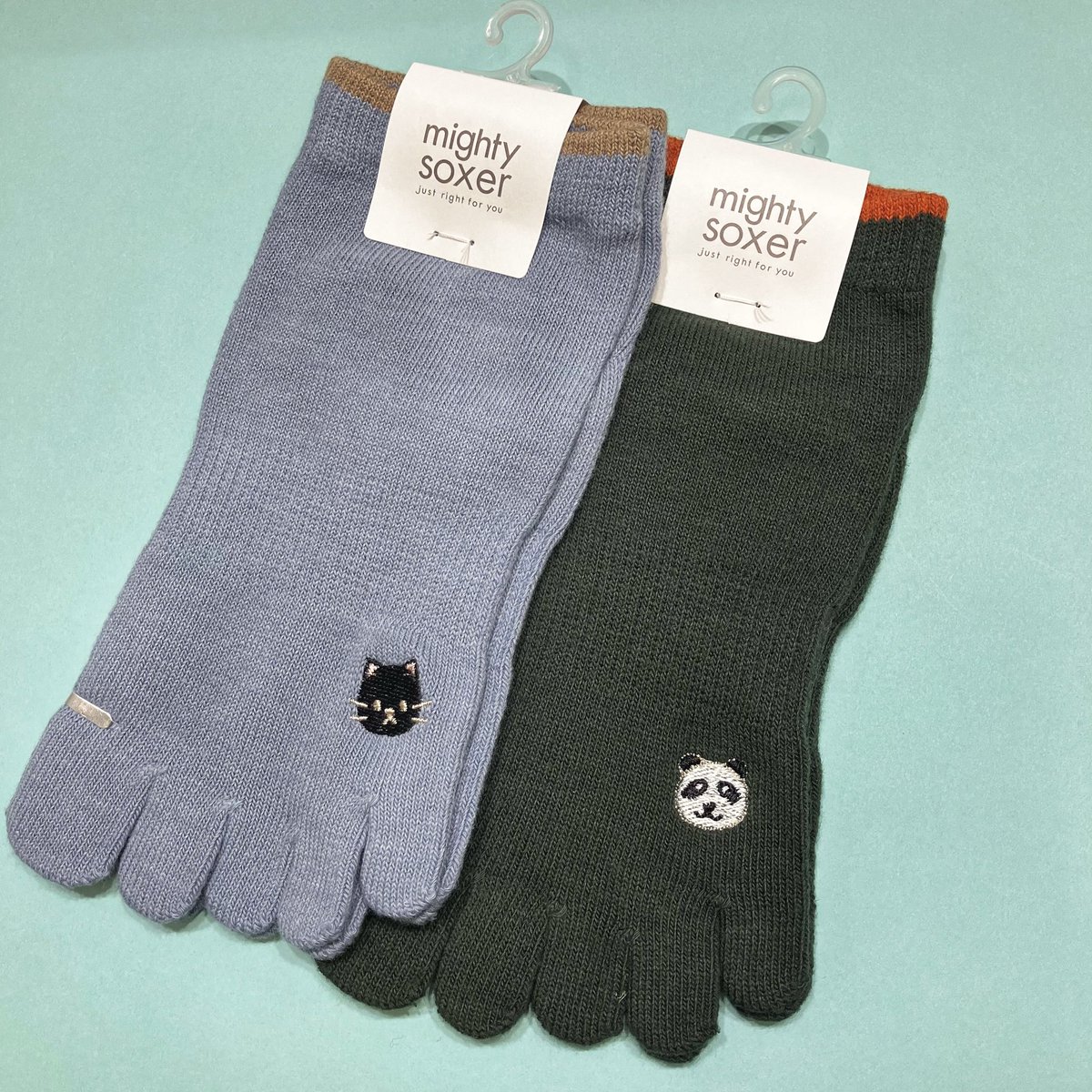 kutsushita_cial's tweet photo. 当店でほぼ毎日売れている人気の5本指ソックス、
カラー展開が豊富がゆえ、刺繍の種類の多さに感動します🥹
今回は パンダ🐼 と ネコ🐈 が仲間入り👏㊗️
見た目もキュートでプレゼントにもおすすめ!💕
@kutsushitaya_3p
#5本指 #3pair https://t.co/S8s1i6Z3jq