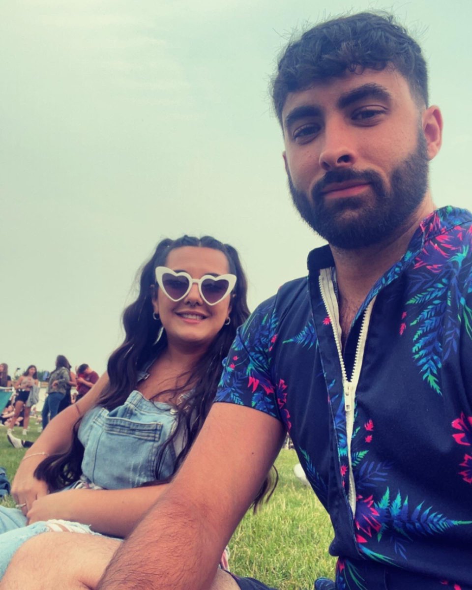 Ristaud1's tweet photo. Couple hours early but happy birthday to my best buddy, my forever wedding date, Lincoln’s momma, my beautiful, caring, sometimes loving, soon to be wife (eventually). Can’t wait to see all that you’re going to accomplish in year 28! ❤️ @____burt https://t.co/nEAiRU6OYX