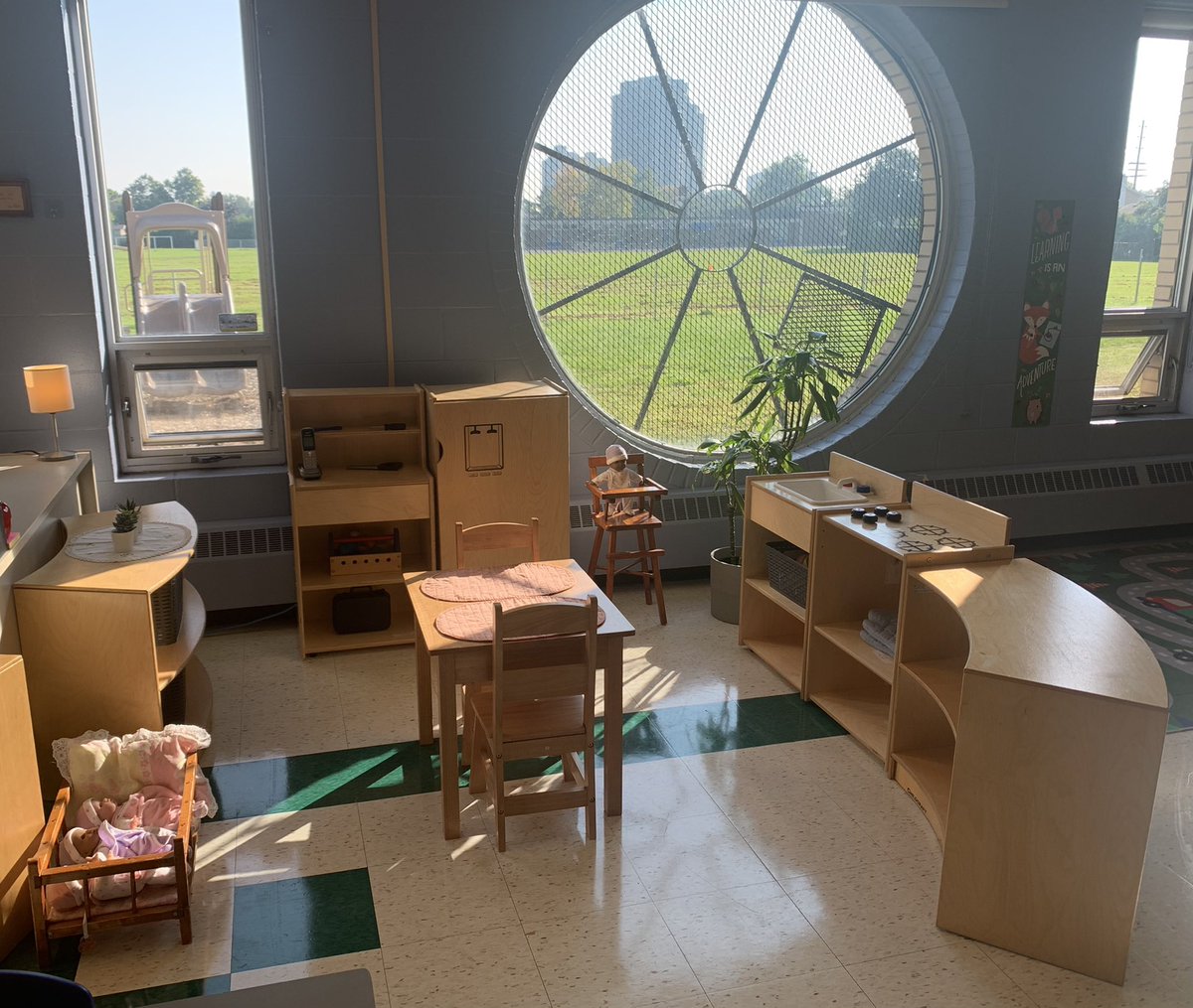 Miss_A_Young's tweet photo. K1 was all ready to welcome back our SK friends today! 🏫 @StAugustineOCSB #ocsbFirstDay https://t.co/7QbKMSZQb9