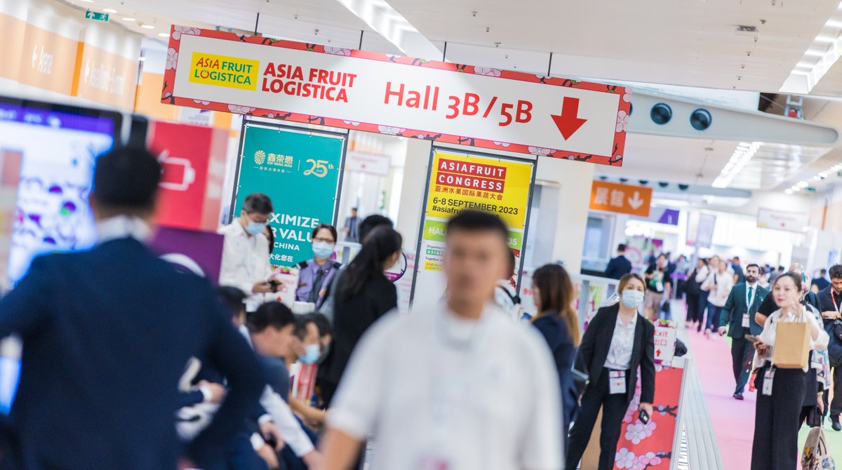 ASIA_FRUIT's tweet photo. 🎉Step right in as the doors to ASIA FRUIT LOGISTICA swing open today! We welcome fresh produce professionals from around the world to Asia'a most vibrant trade fair. Join the industry's annual gathering. See you at @AsiaWorldExpoHK 6-8 September in HK! #asiafruitlogistica2023 https://t.co/PGhYSsnKHG