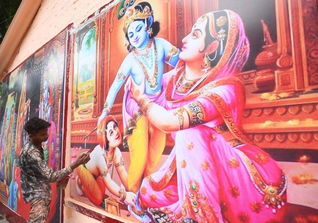 tusharcrai's tweet photo. #Jai_kanhaiya_Lal_ki
कान्हा पर बरसेगा प्यार, शहर सजकर स्वागत को तैयार।
#janmashtami2023 #Lucknowpost https://t.co/DniEX8jNOR