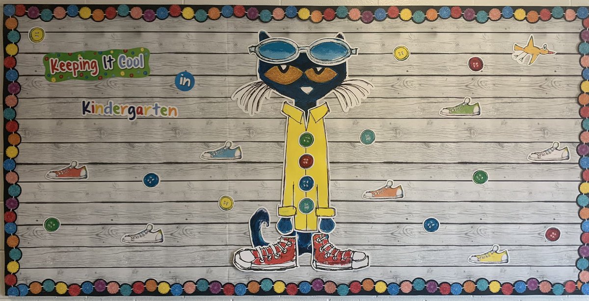Miss_A_Young's tweet photo. “Keeping it cool in Kindergarten”, or at least, we tried to on this hot day! 😎 #ocsbFirstDay https://t.co/9MOlFcd6Ec