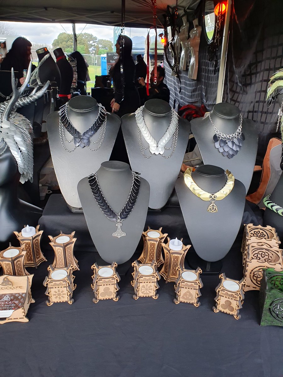 Some stall photos from Ramfest 🤟🏻

#ramfest #metal4africa #celticraft #celticraftbrand #armour #jewellery #scalemaille #chainmaille #leathercraft #chainmailleartisan #chainmailleartist #metalcraft #medieval #medievaljewellery #darkfashion #pagan #nordic #celtic #dragon #fantasy