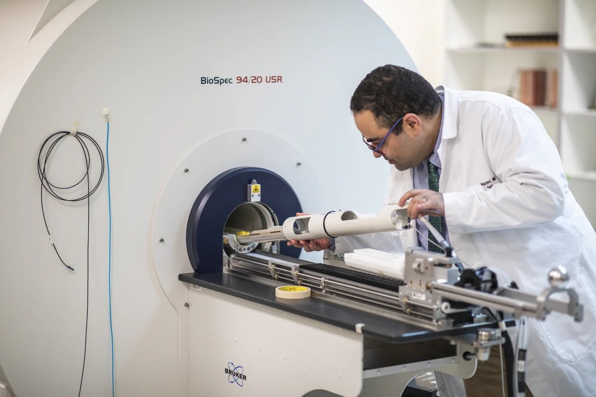 Ārash Nazeri (@rshnzr) on Twitter photo 🧠🌊Ready to make waves in the world of neurofluid research and neuroimaging? Join us at BraFTI Lab as a Preclinical MRI Research Assistant!
Apply now: bit.ly/485Dhts
Lab website: brafti.org
<a href="/MIRimaging/">WashUMedMIR</a> <a href="/WUSTLmed/">Test Account</a>
#MRI #ResearchAssistant 🧠🌊Ready to make waves in the world of neurofluid research and neuroimaging? Join us at BraFTI Lab as a Preclinical MRI Research Assistant!
Apply now: bit.ly/485Dhts
Lab website: brafti.org
<a href="/MIRimaging/">WashUMedMIR</a> <a href="/WUSTLmed/">Test Account</a>
#MRI #ResearchAssistant