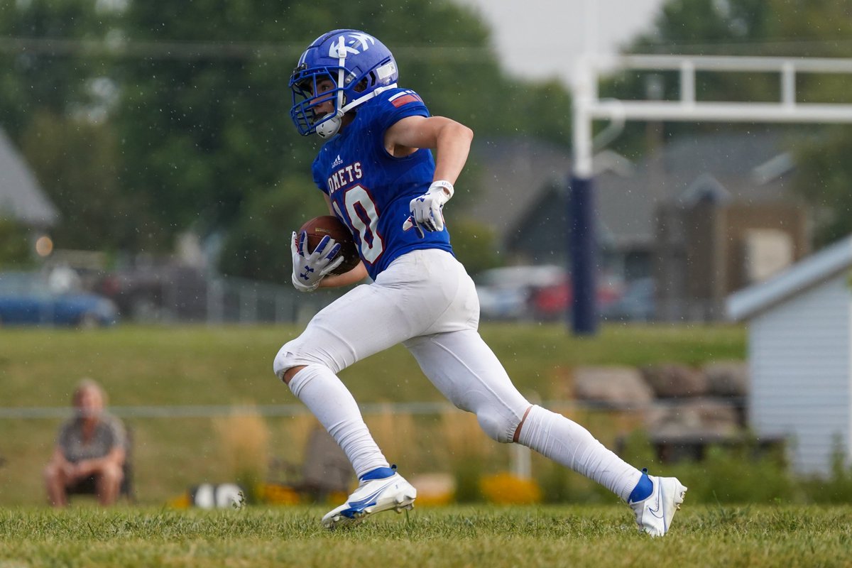 @KMKoMetFootball Freshman vs John Marshall.
#boysoffall #FootballMom #LifeBehindTheLens