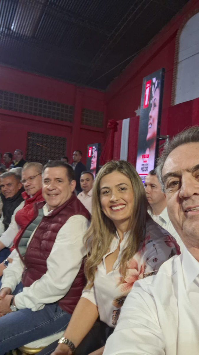 Luis Acosta tweet media