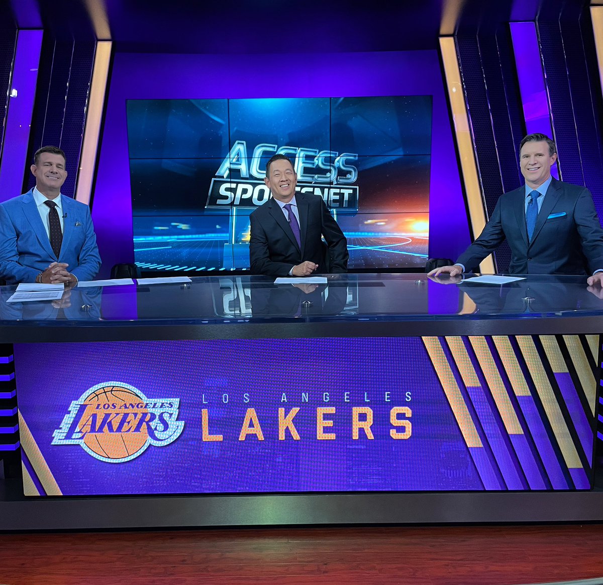 On @SpectrumSN now with @geeter3 and @Mike_Bresnahan … within a month of training camp!