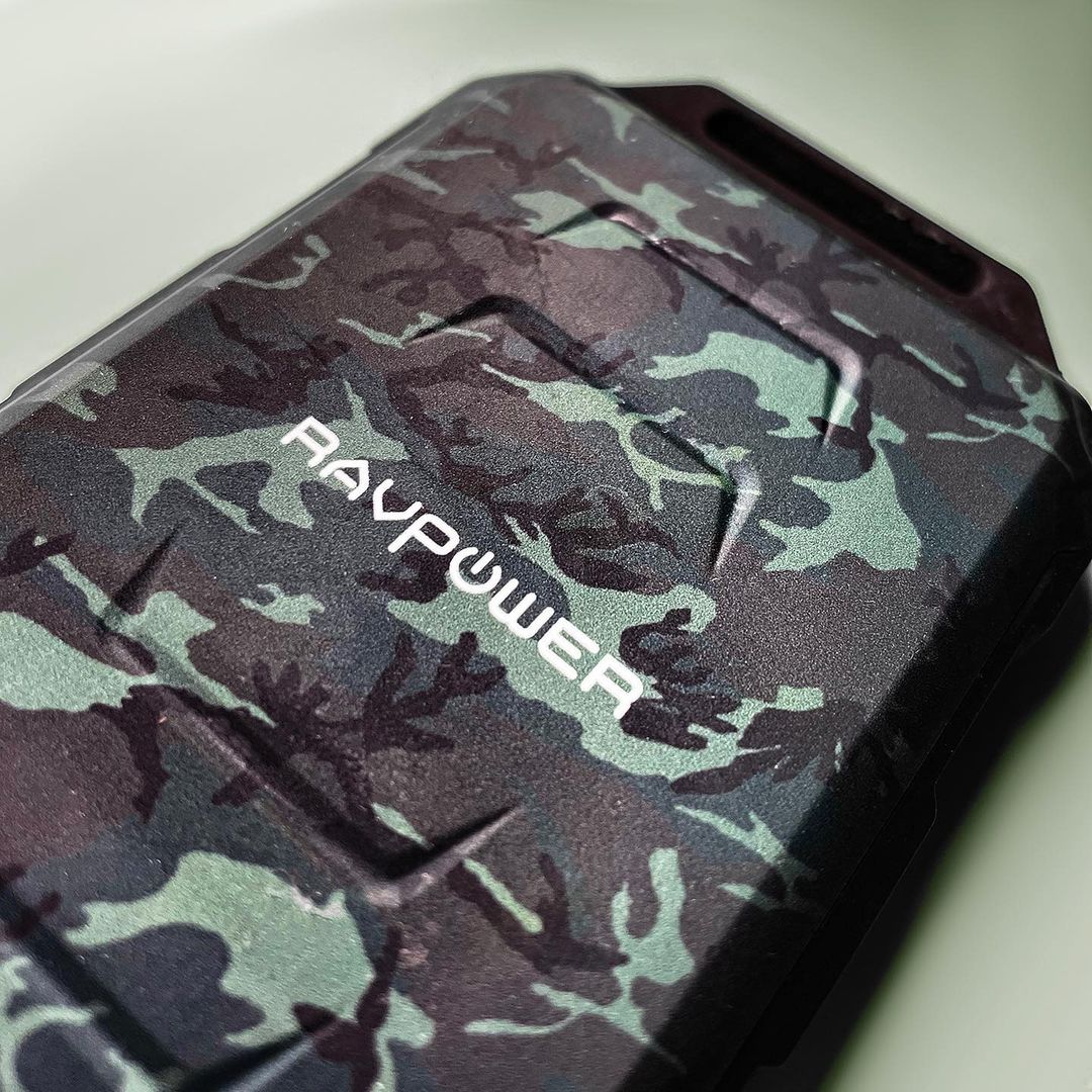 RAVPower tweet media