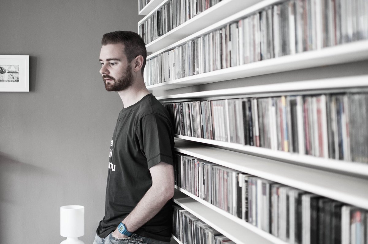 New MOVERS SHAKER MAKERS podcast season! 🎙️ 

First up, an interview with music journalist and critic <a href="/operalastnight/">Andrew Mellor</a>  talking about his book The Northern Silence and the state of music education in the UK…

Available on 🍎 pods, Spotify etc!