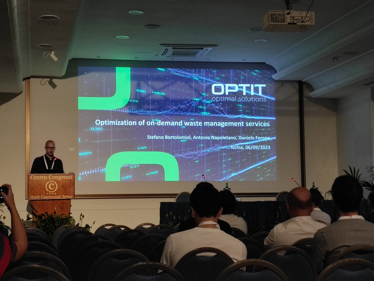 #ODS2023 #Day3 #VehicleRouting
Stefano Bortolomiol <a href="/OptitSrl/">Optit srl</a> shows how to tackle an on-demand waste management system by exploiting ALNS, in order to solve a case study in the province of Treviso <a href="/ods202/">ods20</a> #orms