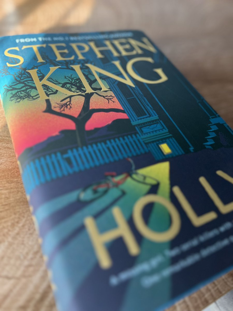 It’s this time of year.

<a href="/StephenKing/">Stephen King</a> #Holly