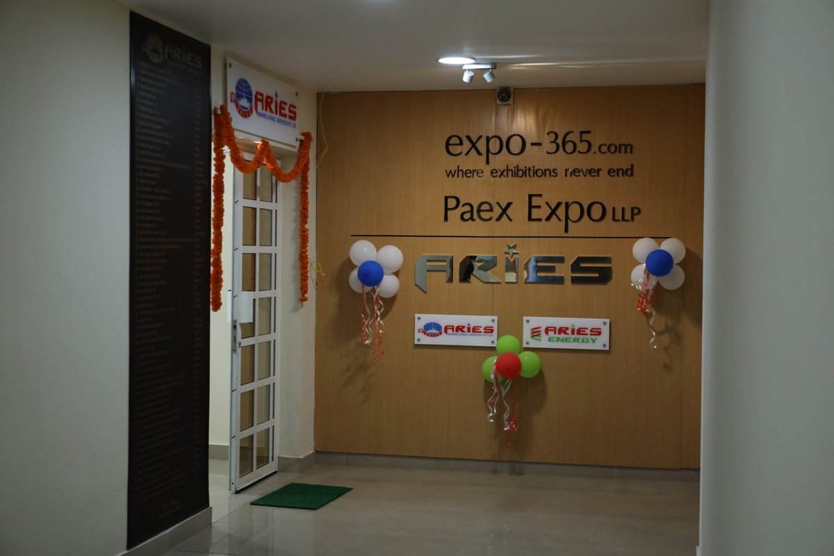 Ariesgroupglob's tweet photo. We are thrilled to share with you the exciting moments from the grand inauguration of our 𝐀𝐫𝐢𝐞𝐬 𝐌𝐚𝐧𝐠𝐚𝐥𝐨𝐫𝐞 𝐎𝐟𝐟𝐢𝐜𝐞! 🌟 📷 Check out the link for more photos: https://t.co/7YrRnfM8bh 

#AriesMangaloreOffice #OfficeInauguration #NewBeginnings

@rattibha https://t.co/yKeSiwW7bC