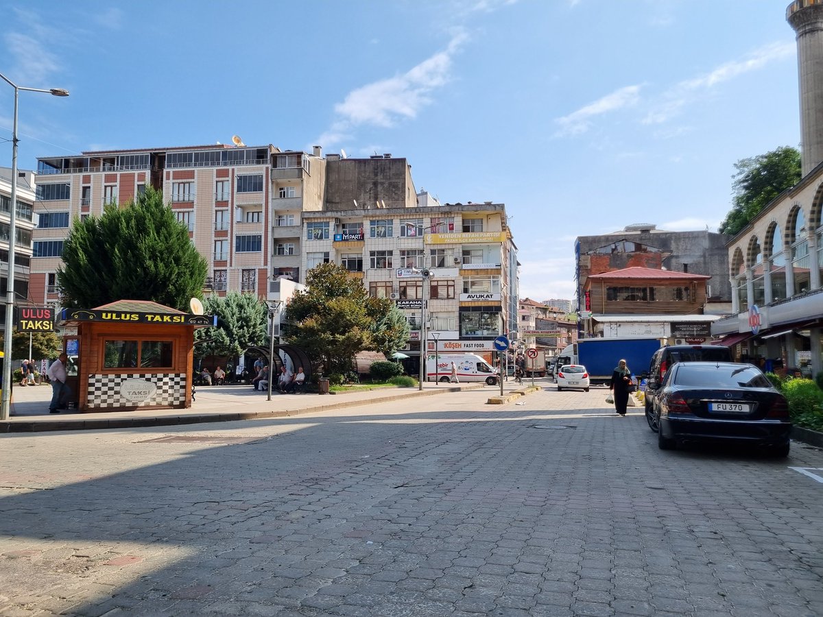 rizepazar's tweet photo. İlçemizde güneşli bir gün... https://t.co/nYsXKgxv7j