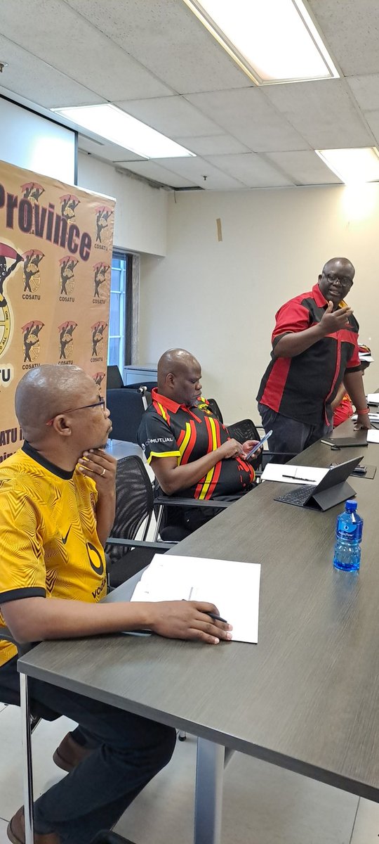 _cosatu's tweet photo. #COSATU Deputy General Secretary Gerald Twala is chairing the COSATU #NEDCOM at Braamfontein attended by affiliated trade unions to engage on #WorkerEducation, #SkillsRevolution and education and training aspects of trade unionism #ClassConsciousness #IdeologicalTraining https://t.co/6hcGtlckgk