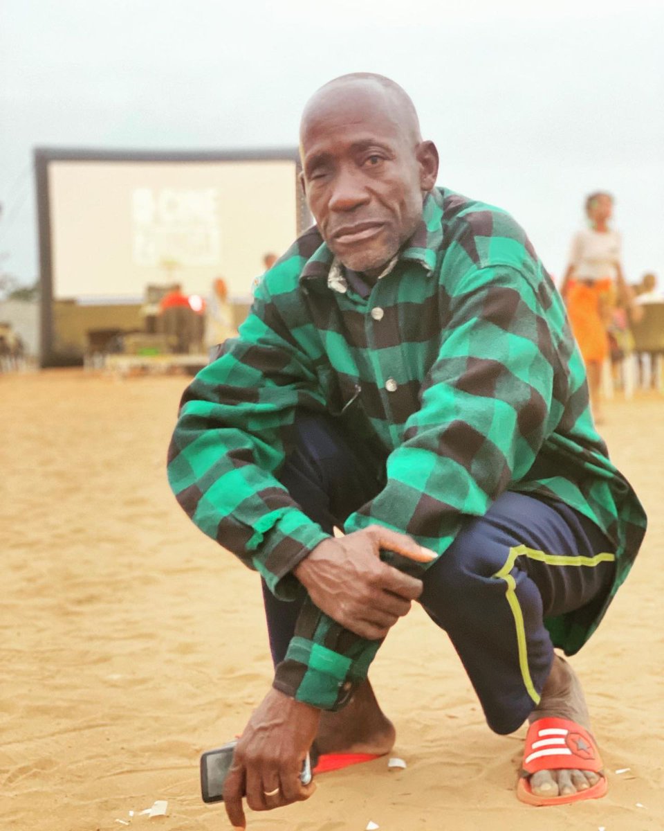CINEZUNGA's tweet photo. Distrito do Kilamba • Bairro 5 fios
O #CineZunga é um espaço para todas as idades, um espaço de família, de lazer e diversão.
Junta-te à festa do cinema Angola! https://t.co/feG56eyn9I