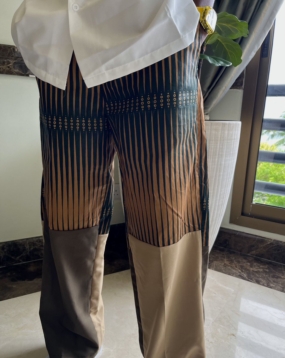 tritwitrisha's tweet photo. Freestyled patchwork pants with prints ✨😮‍💨 https://t.co/NfJOZGlj04
