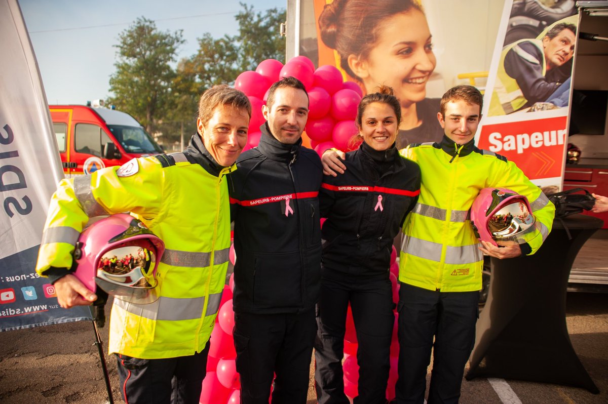 udsp89's tweet photo. 📢𝗦𝗔𝗩𝗘 𝗧𝗛𝗘 𝗗𝗔𝗧𝗘📢

👚Les foulées roses reviennent le dimanche 08 octobre à @Auxerre_89 ! Une journée sportive &amp; solidaire ayant pour but de récolter des fonds au profit de la recherche contre le cancer du sein.

🎀L'UDSP versera 3€ supplémentaire pour chaque adhésion. https://t.co/8LrxPK8d7J