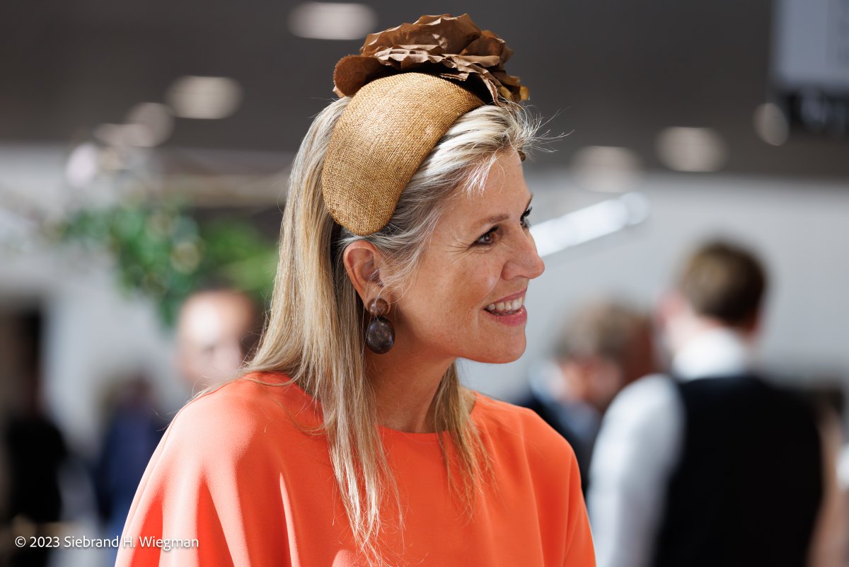 Siebrand's tweet photo. Koningin Máxima opent hogeschooljaar bij Hanzehogeschool Groningen https://t.co/E9g93uC0Ht #maxima #Hanzehogeschool https://t.co/YHm6ZHGLSa