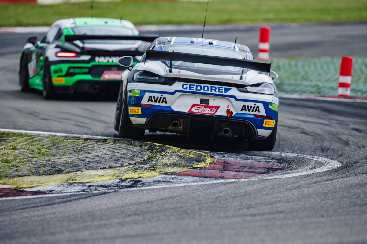 Quality tools from GEDORE are always at the race track with W&amp;S Motorsport

When W&amp;S Motorsport take their Porsche racing cars to the tracks in Europe, the quality tools from GEDORE are always in use. 

Read more 🔗 ws-motorsport.de/en/news/qualit…

#wsmotorsport #gt4 #adac #porsche