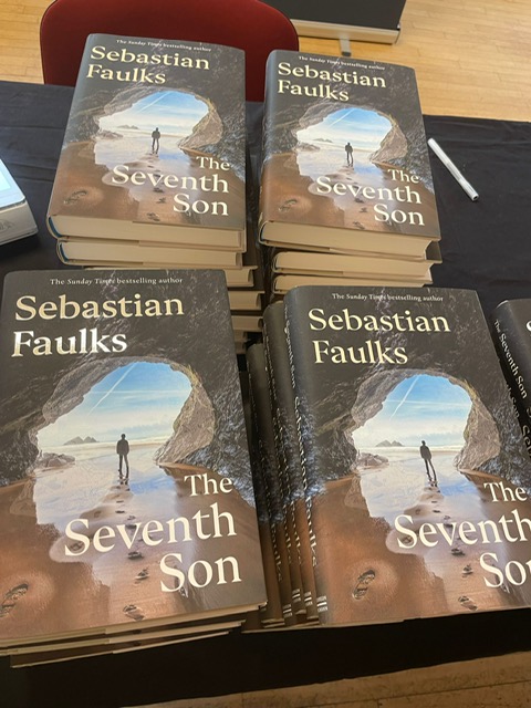 Such a lovely evening with @SebastianFaulks, whose new novel, THE SEVENTH SON, is published this week! 

We have *SIGNED COPIES* in the bookshops, so if you couldn't make it last night and would like a copy, just drop by. (We can deliver worldwide!) 📚🖊️
#TheSeventhSon