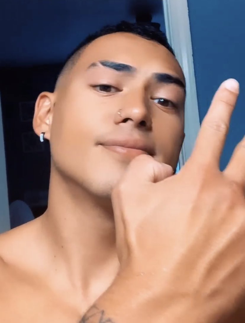 jonmarz_'s tweet photo. Sorry guys, I had trouble signing in to my account but am back now and boyyyy do I have a surprise for all of ya! Made a lot of new content.. STAY TUNED 😋😉😌 https://t.co/oF5Dc6WW18