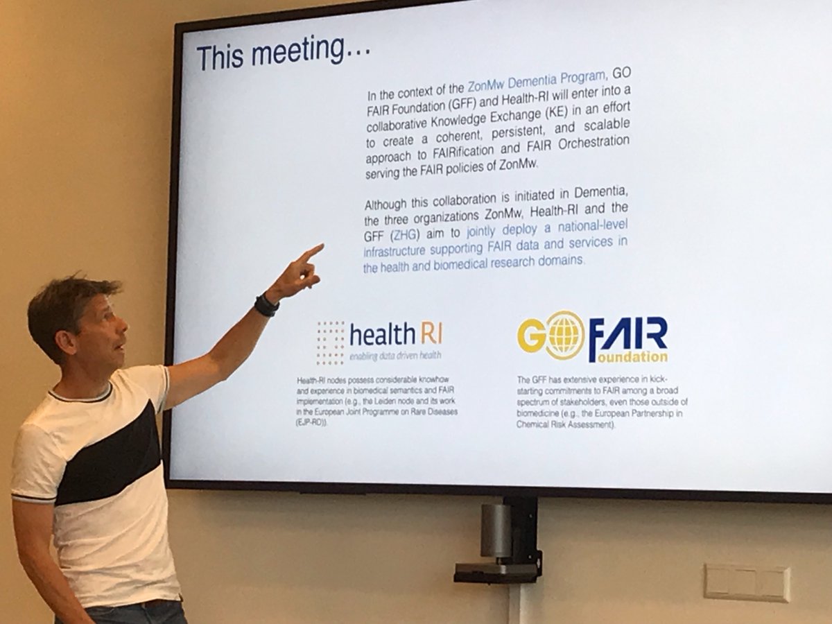 🤩 Exciting day: knowledge exchange to strengthen collaboration between @zonmw <a href="/GOFAIRofficial/">GO FAIR</a> #LUMC Biosemantics <a href="/Health__RI/">Health-RI</a>. So we cater joint #FAIR support and #reusable data for and with #researchers #datastewards on a practical level, thus stimulating research and innovation